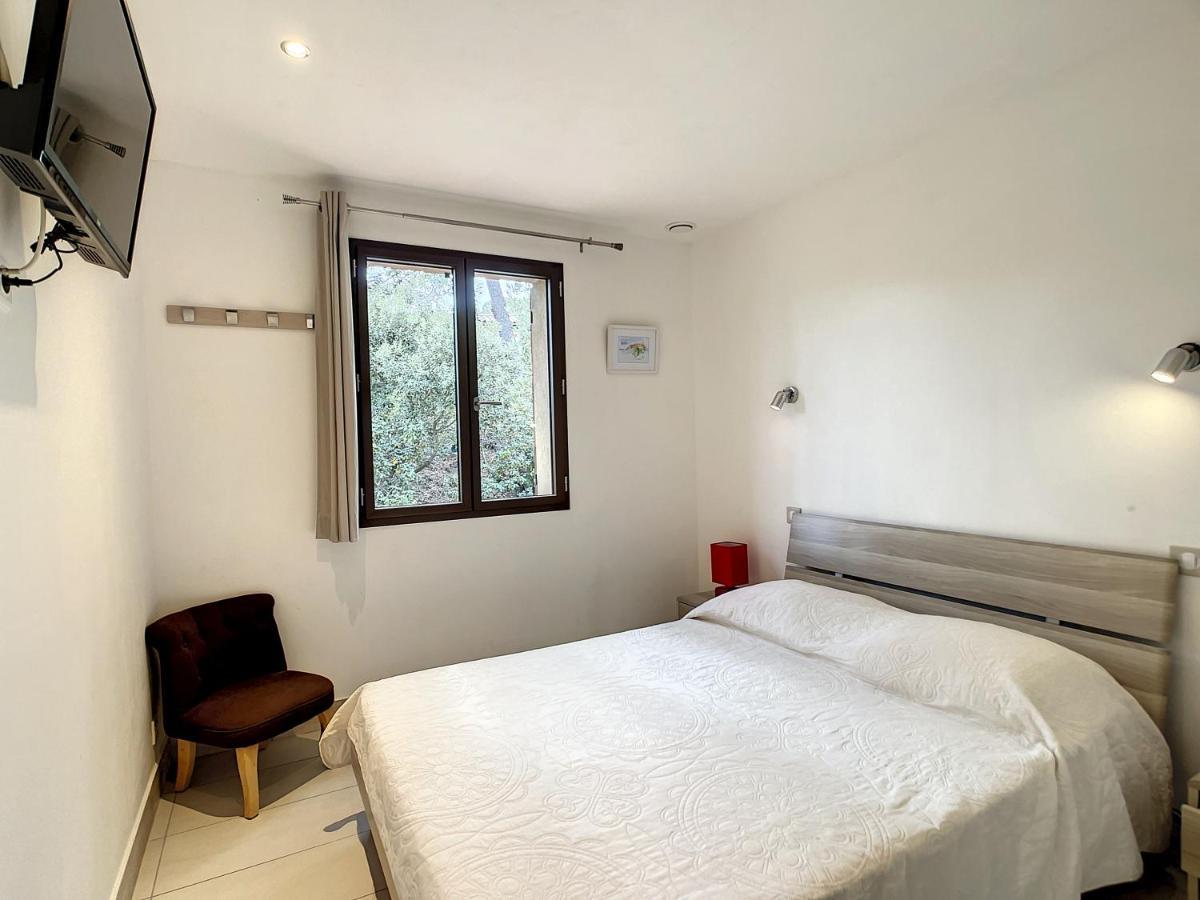 La Petite Bergerie Villa Le Plan-de-la-Tour Exteriör bild